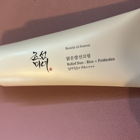 Unused high end skincare bundle with 2 mascaras. - Picture 3 of 10